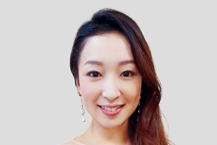 珠華ゆふ